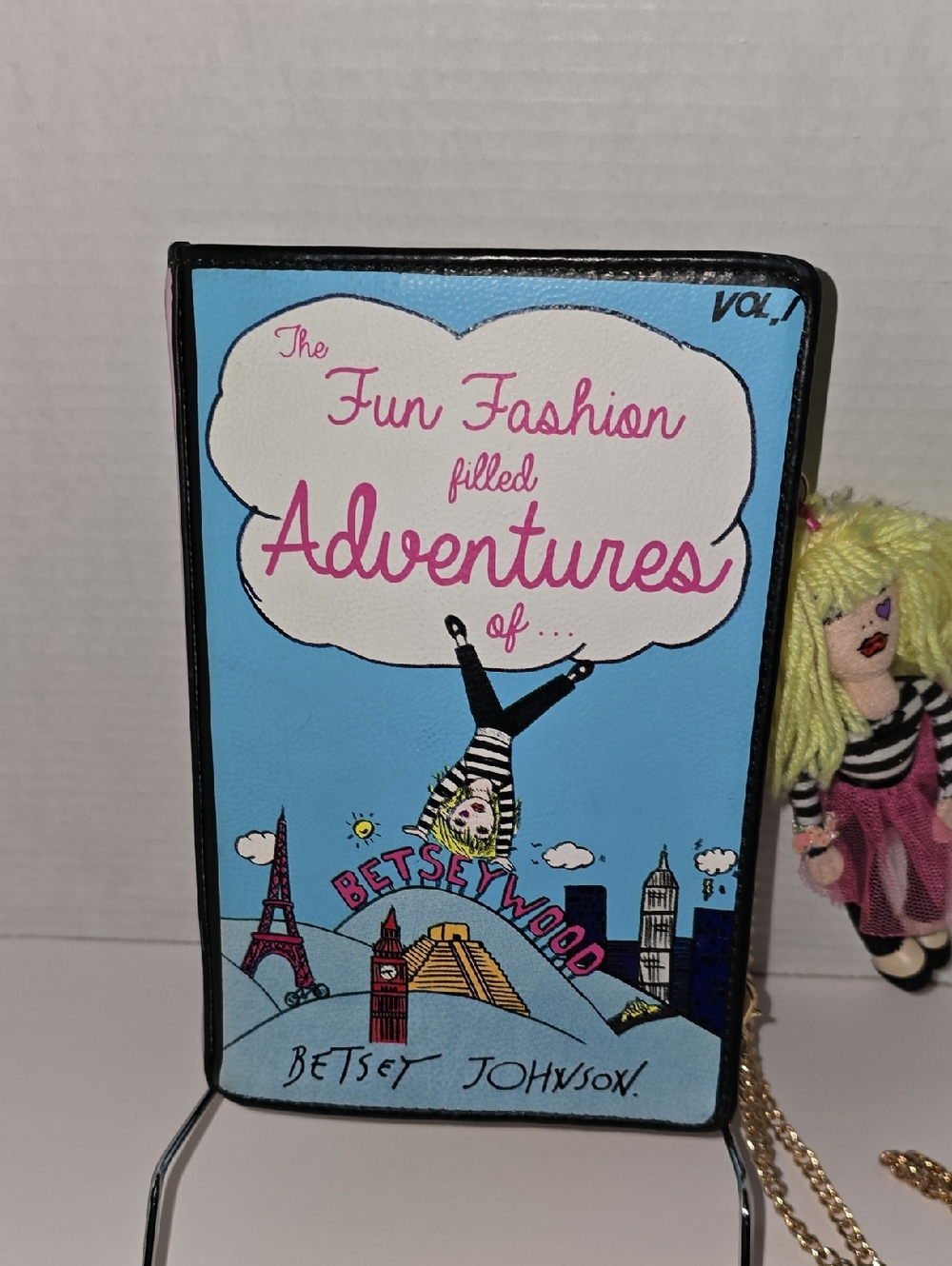 The Fun Filled Adventures of Betsey Johnson - Picture 3 of 15